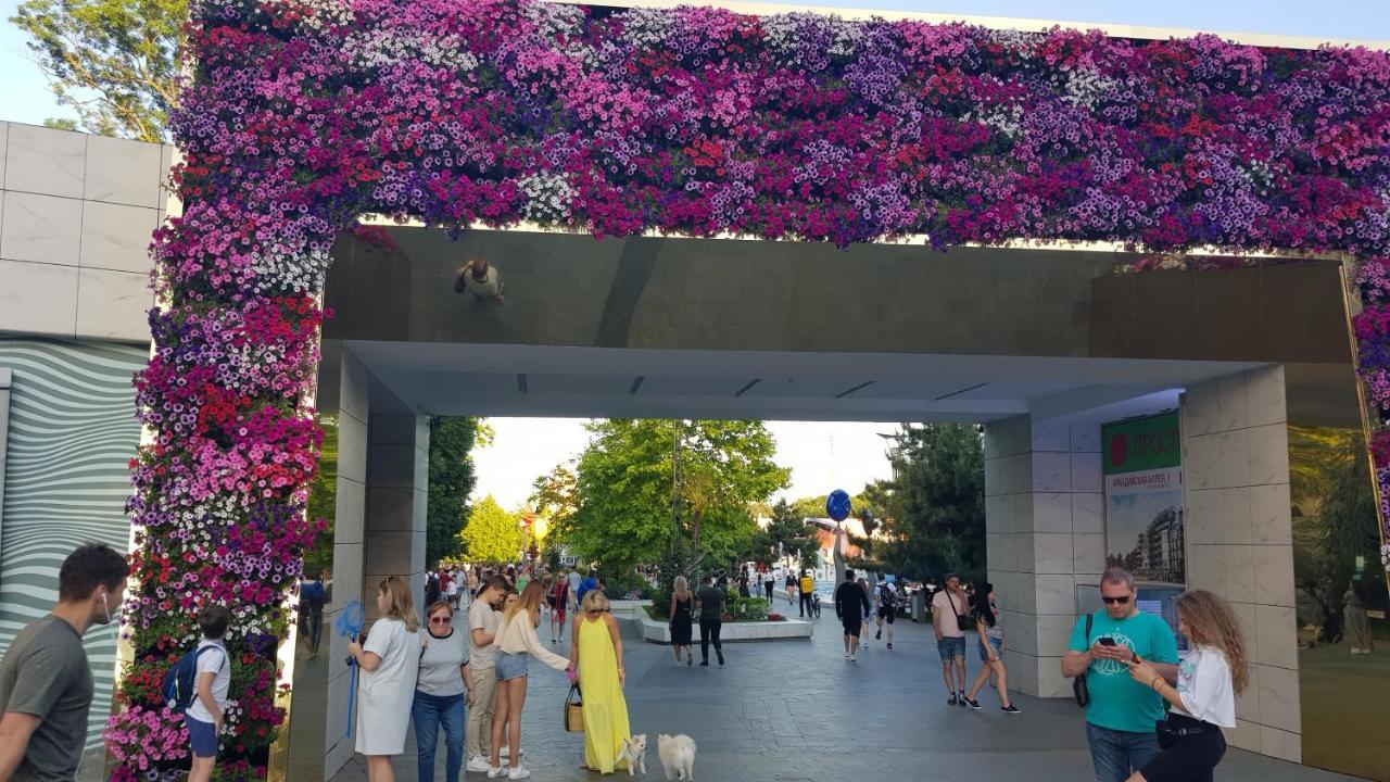 Arcadia- Gagarin Plaza 5/2 Apartment Odesa Exterior photo
